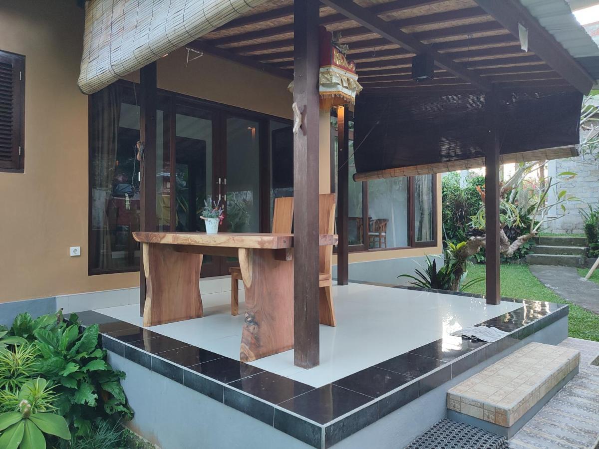 Bhuana Shanti Homestay Ubud  Exterior photo