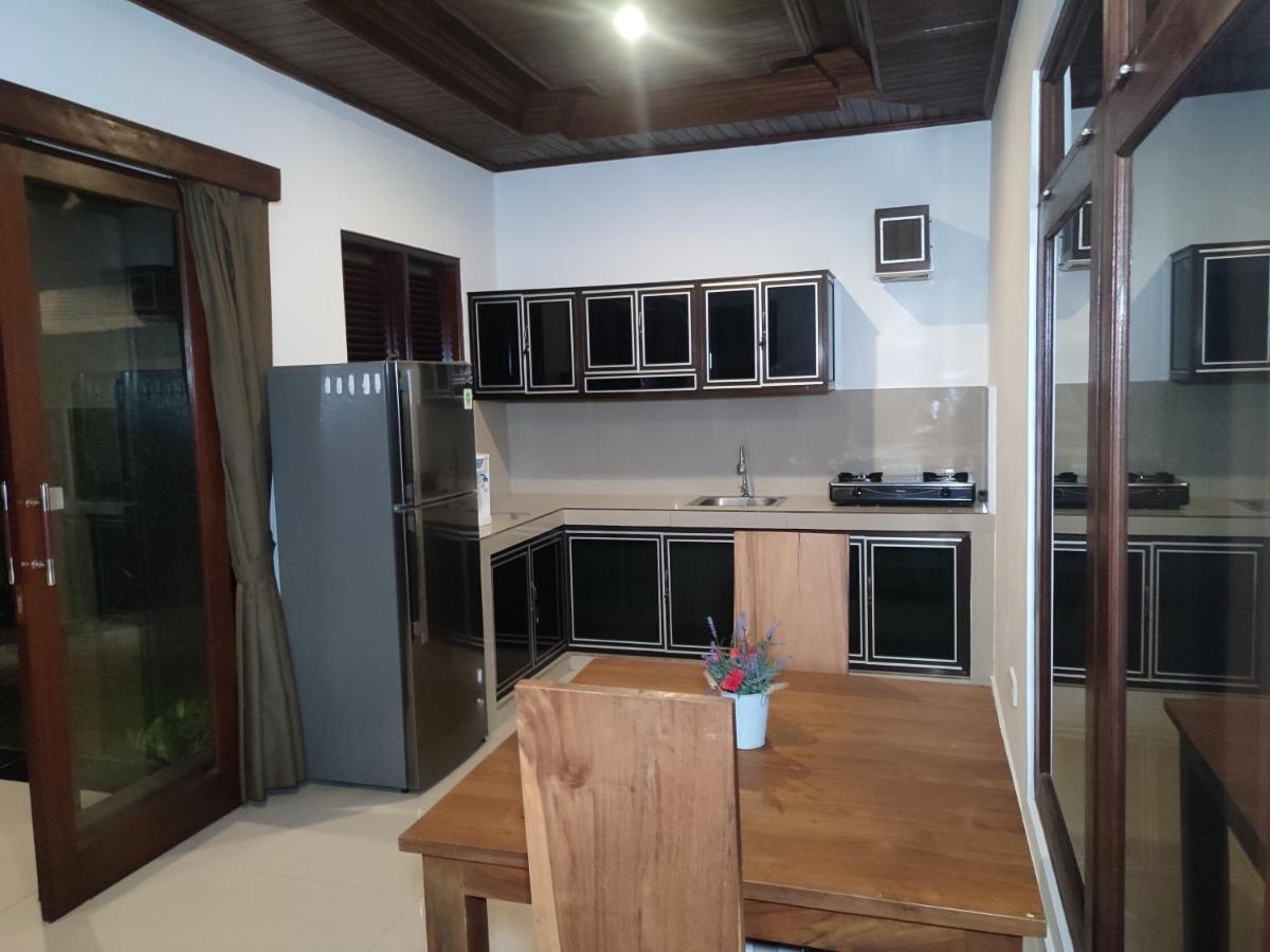 Bhuana Shanti Homestay Ubud  Exterior photo