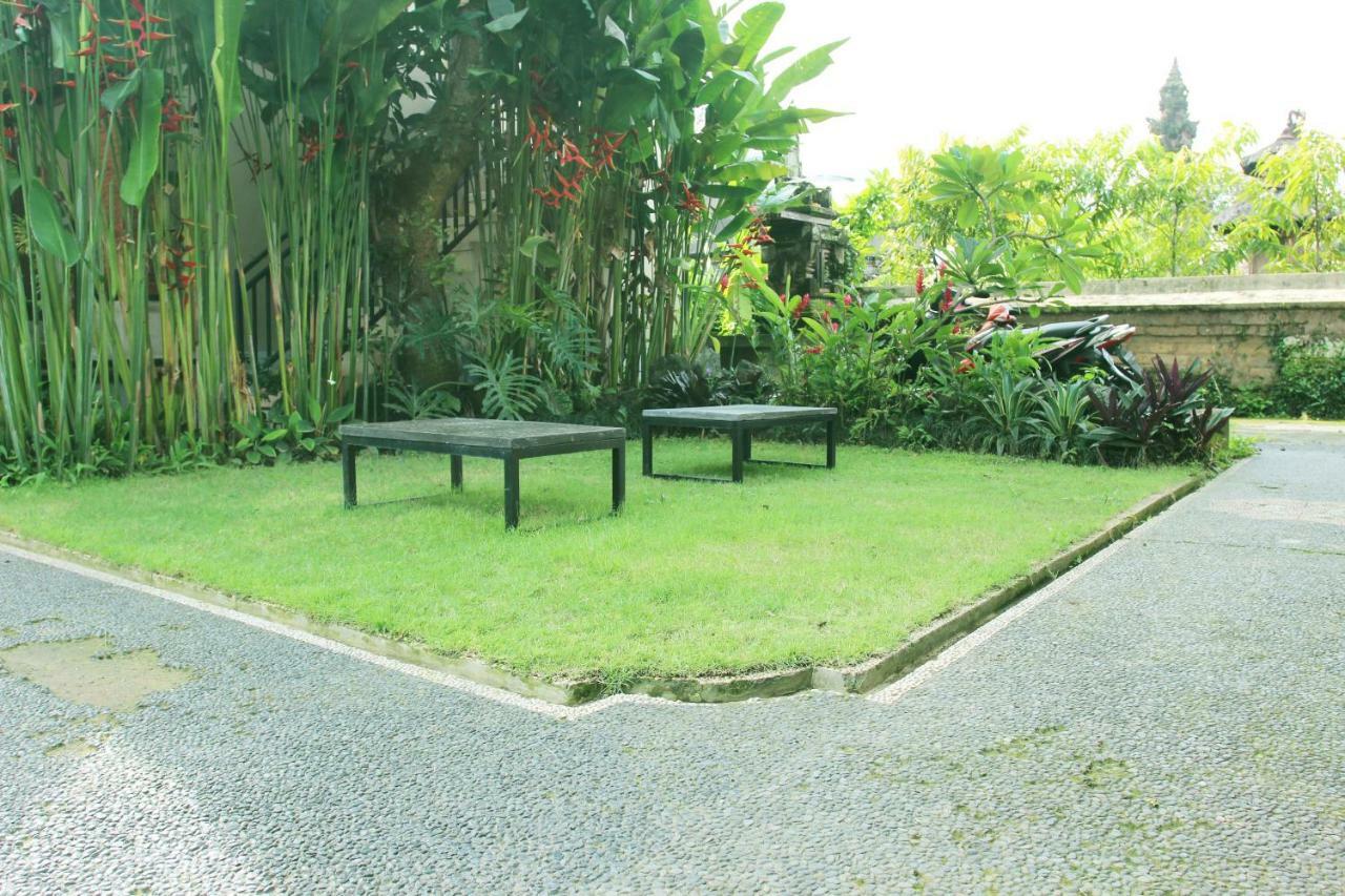Bhuana Shanti Homestay Ubud  Exterior photo